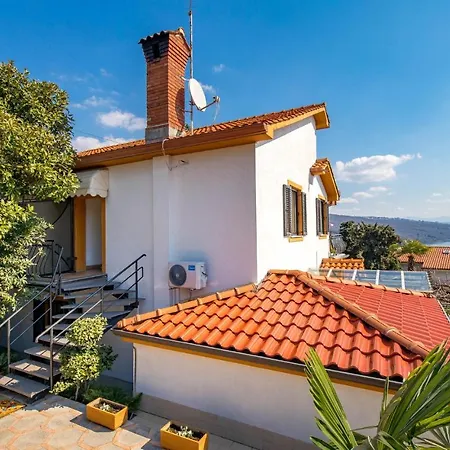 Appartamento 1 Bedroom Pet Friendly In Abbazia